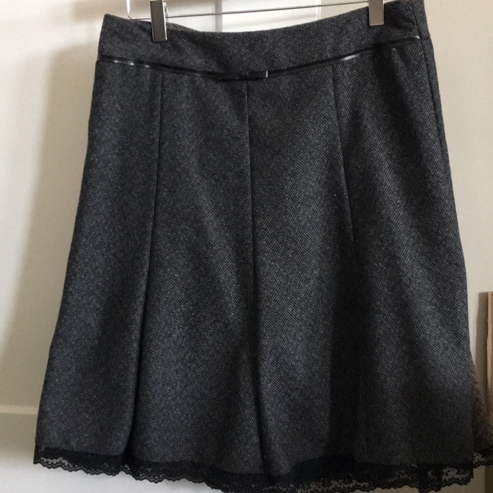 Skirts - Picture 4 of 4